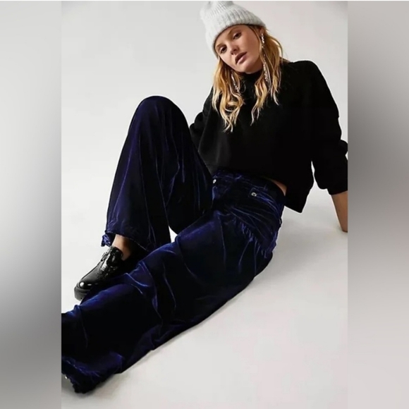 NWOT! We The Free Lotus Velvet Pant in Ocean Color - Picture 2 of 6